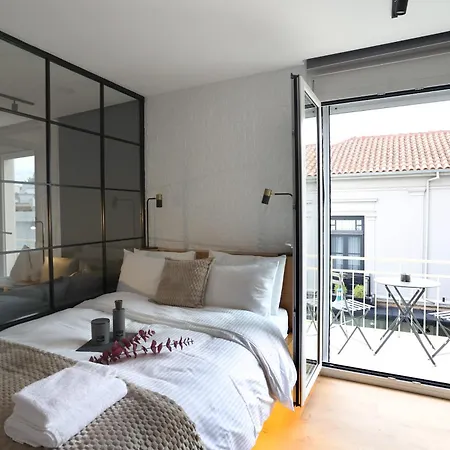 Ak Premium Loft * 拉里萨