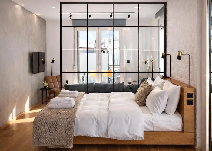 公寓 Ak Premium Loft 拉里萨